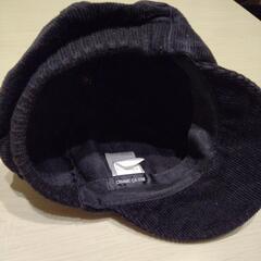 【値下げ】コムサイズム　キャスケット帽の画像