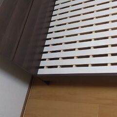 ダブルベッド フレームのみの画像
