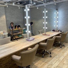 ヘアセット専門店！未経験でも大歓迎！！時給1400円〜の画像