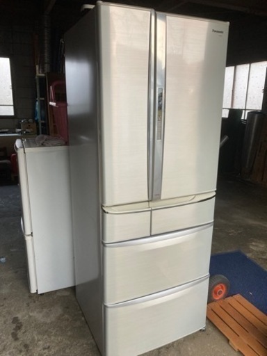 Panasonic 6ドア冷蔵庫550L