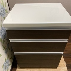 キッチンキャビネットの画像