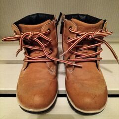 子供用ブーツの画像