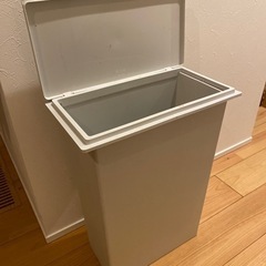 無印　無印良品　ゴミ箱　ダストボックス　MUJI