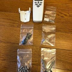 シーリングファン（照明器具）の画像