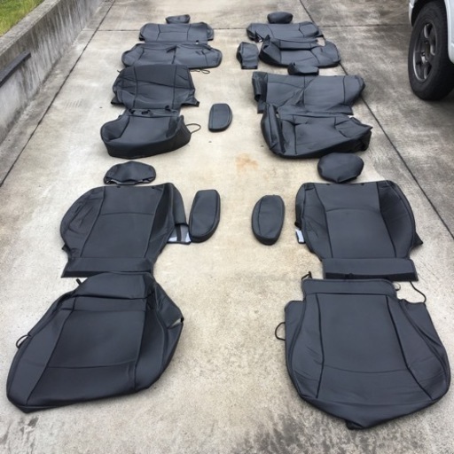 SOLDOUT 売約済！シートカバー クラッツィオ 中古 Clazzio 日産 E50 エルグランド 画像参照　簡易梱包発送