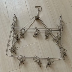 ニトリ　オールステンレス(24ピンチ)＋アルミ（40ピンチ）の画像