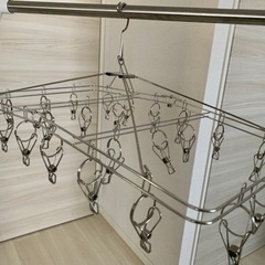 ニトリ　オールステンレス(24ピンチ)＋アルミ（40ピンチ）の画像