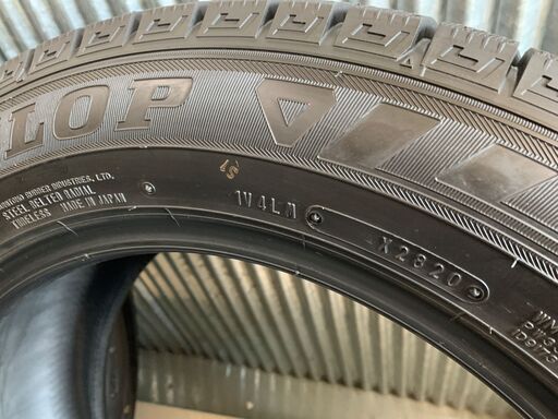 2020年製造★深溝　ダンロップ　WINTER MAXX 03 WM03 215/55R17　現行最新モデル！