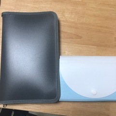 セリア　6リング　ファスナーケースの画像