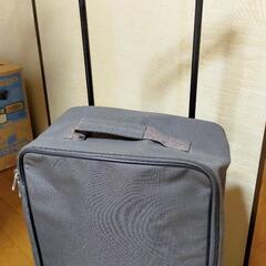 保冷機能付き簡易キャリーバッグ