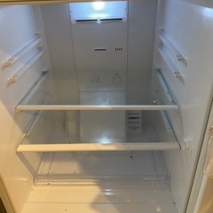 冷蔵庫差し上げます。の画像