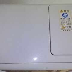 石油ファンヒーター 2014年製 コロナ ダイニチ製 の画像