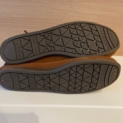 ミネトンカブーツ　新品　24-24.5cmの画像