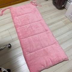 ごろ寝マット　ごろ寝クッション　長座布団　差し上げます
