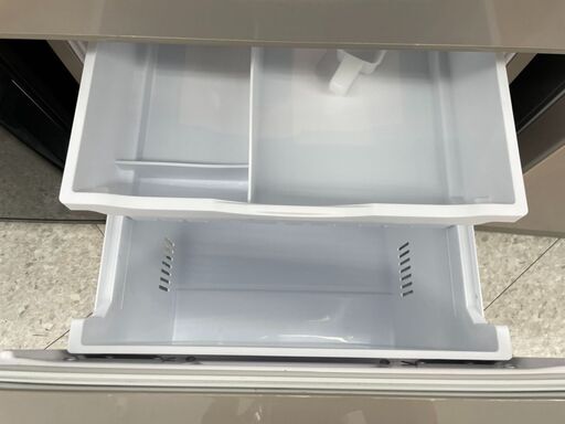 ✨HITACHI(日立) 315L冷蔵庫 ?定価￥89,800?製氷機能  R-K320FV ２０１５年✨