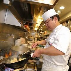 【ひがし茶屋街スグ】北京ダックが人気の中華料理店｜調理補助の画像