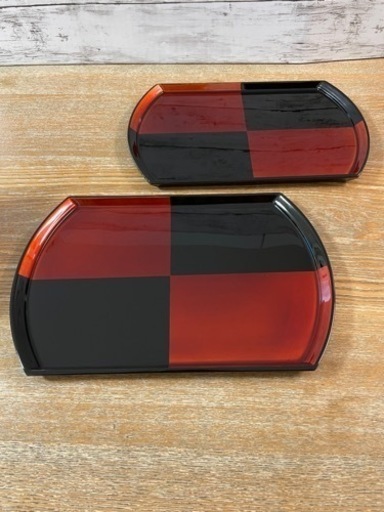 美品　高級漆器　お盆ペア