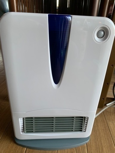 トイレ暖房・消臭器