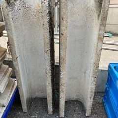 【交渉中】0円　U字ブロックの画像