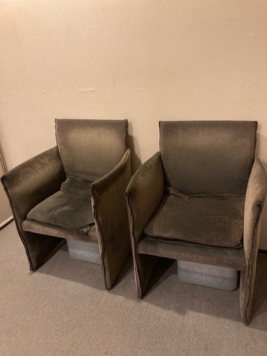 大幅値下げ⭐︎オシャレなデザイナーズ　二脚　椅子