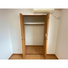 初期費用49000円物件（分割払いなどはありません）弊社より初期費用が安い条件がありましたらご対応いたします。家賃１カ月無料＆仲介手数料0円＆家財保険全て含まれております。弊社より初期費用が安い条件がありましたらご対応いたします。フィオーレ２ 物件待ち合わせにてご見学＆ご契約可能です。お問い合わせお待ちしております  LINE公式アカウントに登場！お得な情報を受け取るには、以下のリンクから友だち追加してください。https://lin.ee/g7Kl1pG − 埼玉県
