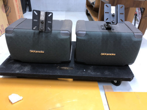 カラオケ　スピーカー　天井吊り下げブラケット金具付き