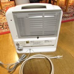 小型ガスファンヒーターの画像
