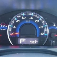 こう見えて車内は広いんです！！