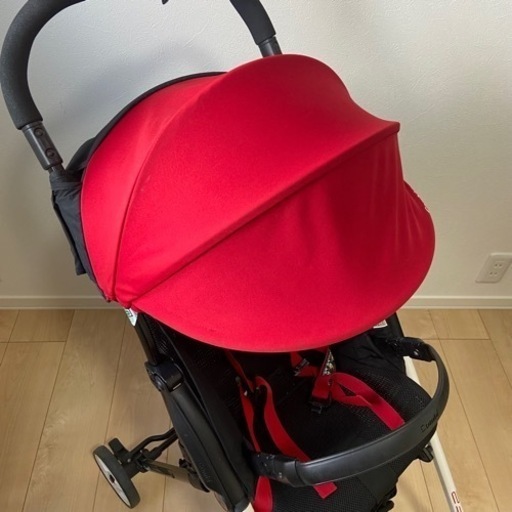 Combi F2 コンビ　ベビーカー　超軽量3.3kg ◆7ヶ月～コンビ◆