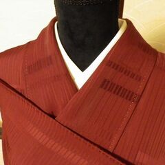 正絹　色無地　袷　訳有り品　一ツ紋　裄66弱　身丈160弱の画像