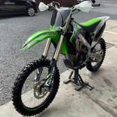 ０３〜０４年式ＫＸ２５０Ｆキャブ