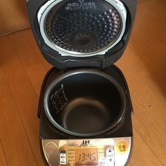 「取引中」象印　炊飯器　NP−VC10の画像