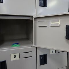 24人用ロッカー　鍵付き【愛品倶楽部柏店】 の画像