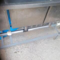 三槽シンク別館に置いてますの画像