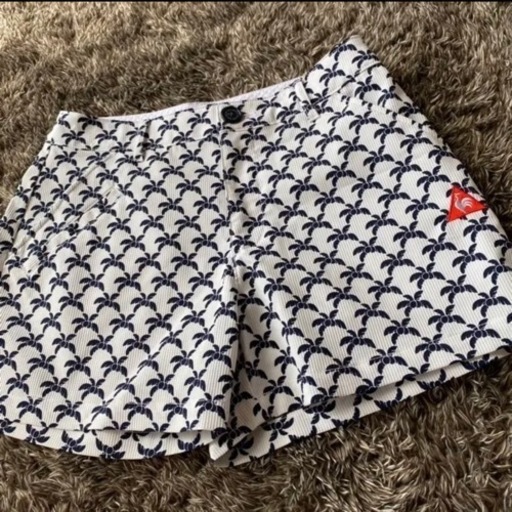 ≪新品未使用≫ルコック　ショートパンツ≪定価11,000≫