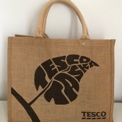 イギリス　テスコのジュートバッグの画像