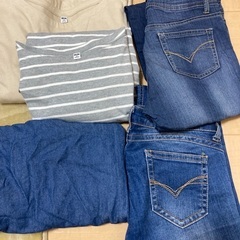 ジーパン　トップス　ワイドパンツ
