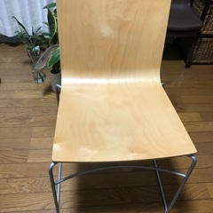 WISE・WISEのチェア２脚