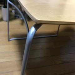 WISE・WISEのチェア２脚の画像