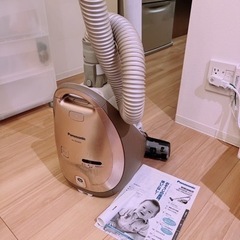 Panasonic パナソニック⭐️紙パック式掃除機　2018年製 紙パック式 掃除機 Panasonic(パナソニック) 紙パック掃除機