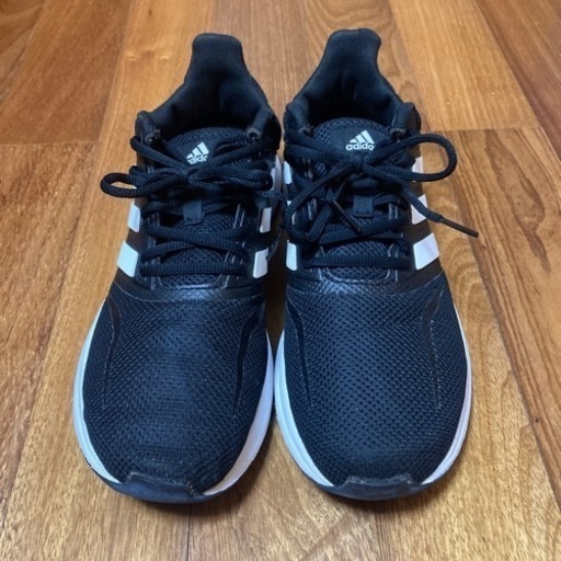 adidasシューズ25.5 (ほぼ新品)