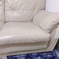【急募】ソファー差し上げます！の画像
