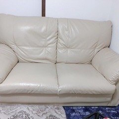 【急募】ソファー差し上げます！