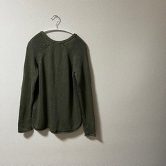 【 H&M 】セーター ニット カーキ Mサイズの画像