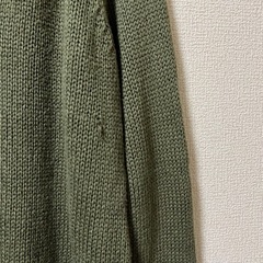 【 H&M 】セーター ニット カーキ Mサイズの画像