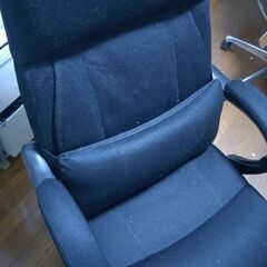リクライニングオフィスチェア