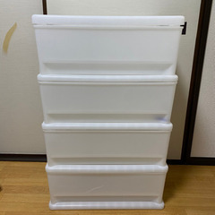【お渡し決定】プラスチックのチェスト