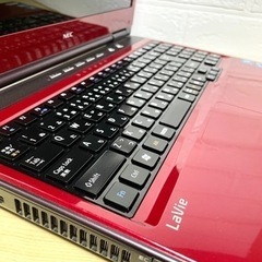 美品　光沢のある綺麗なパソコン/Core i5／640GB/ブルーレイドライブの画像