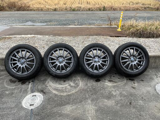 クロスビー、スタッドレスタイヤ＋ホイール４セット