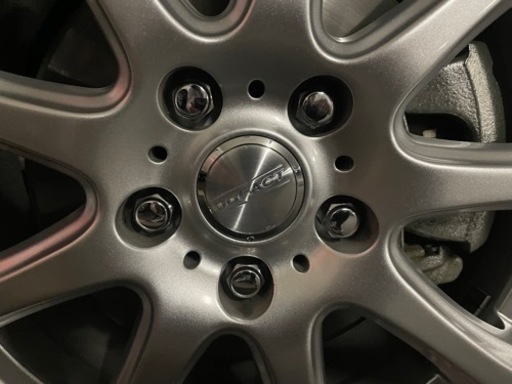 DUNLOP ダンロップ　スタッドレスタイヤ　4本セット